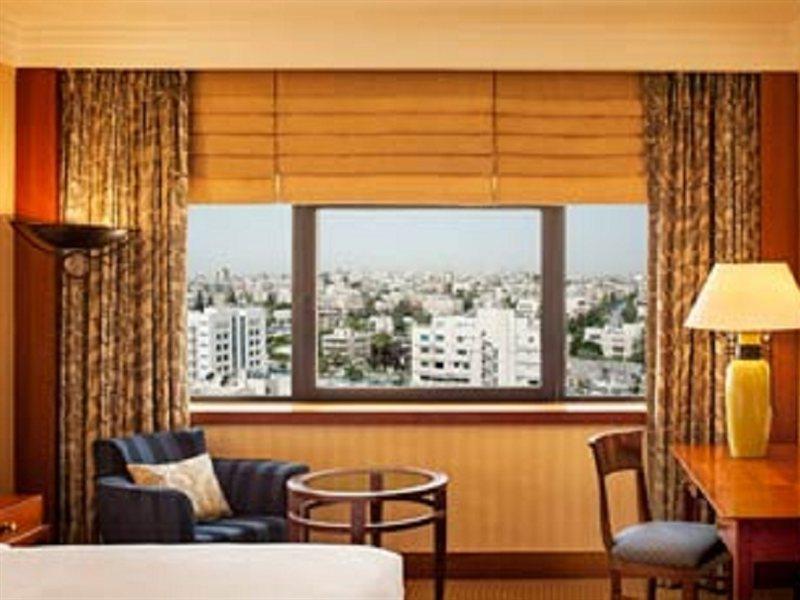 Le Grand Amman Managed By Accor Hotel Exterior photo