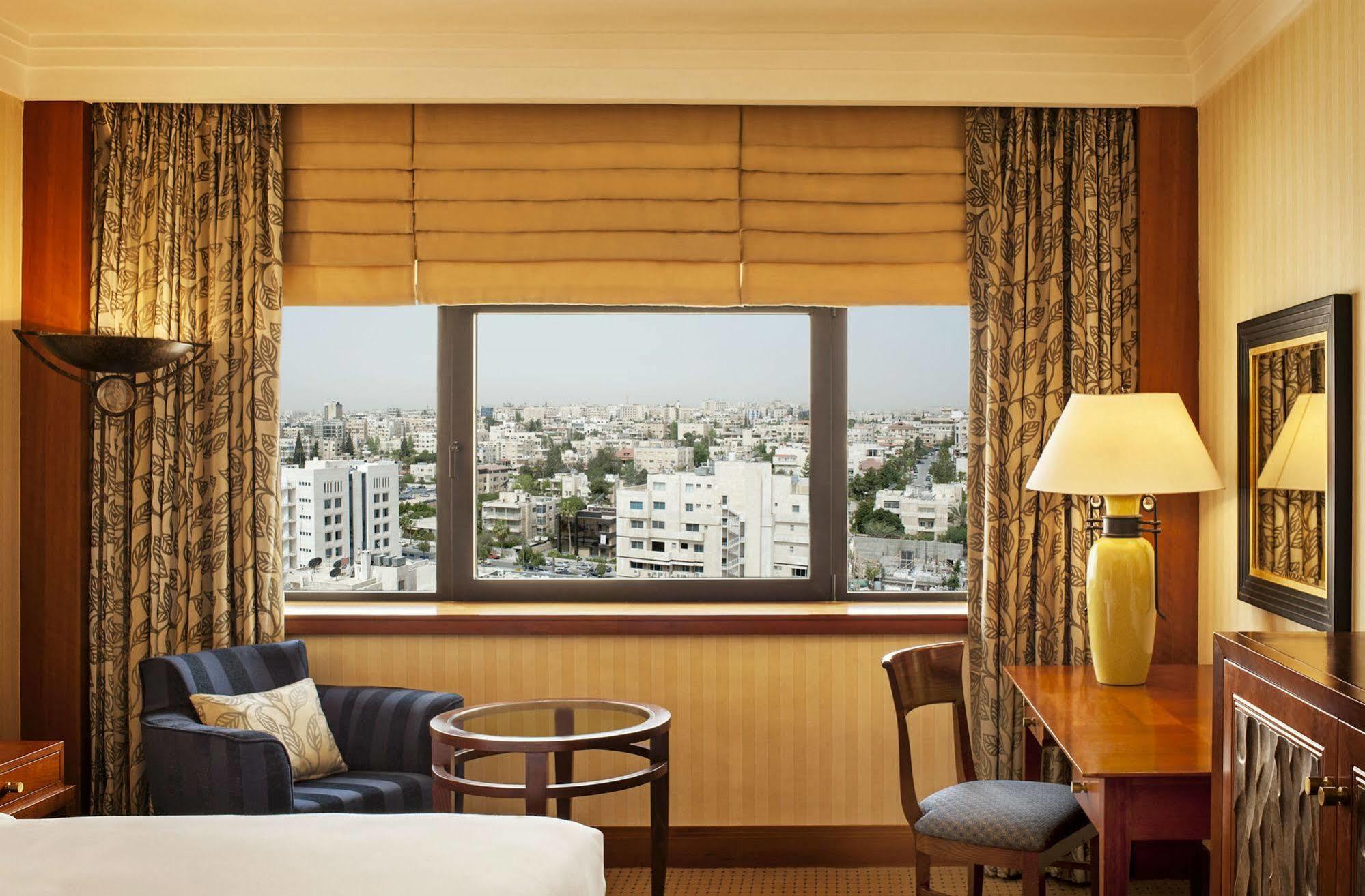 Le Grand Amman Managed By Accor Hotel Exterior photo